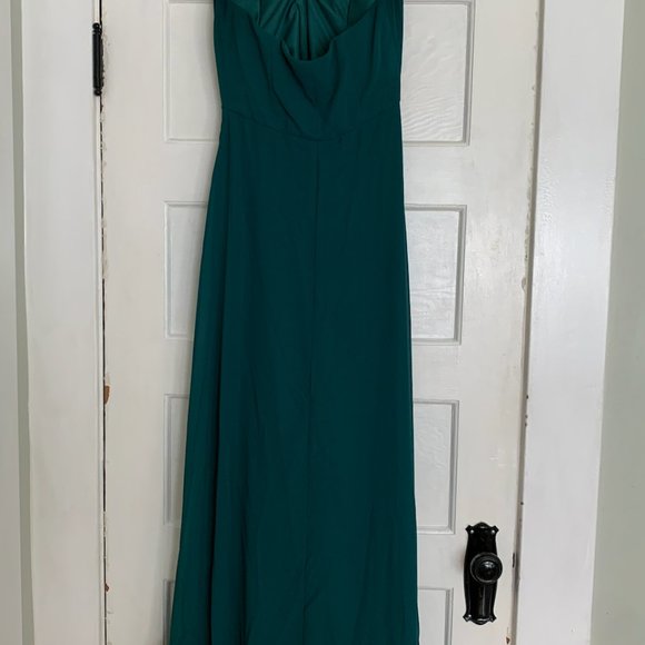 Stunning Dear Cleo "Peyton" Bridesmaid dress, size 6 in "Pine" - Picture 4 of 4